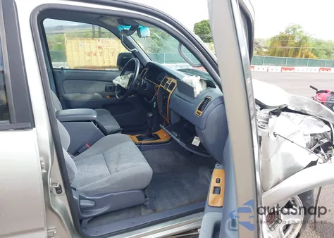 2000 Toyota 4Runner Sr5 V6 z USA, uszkodzony, nr VIN JT3GN86R9Y0161189